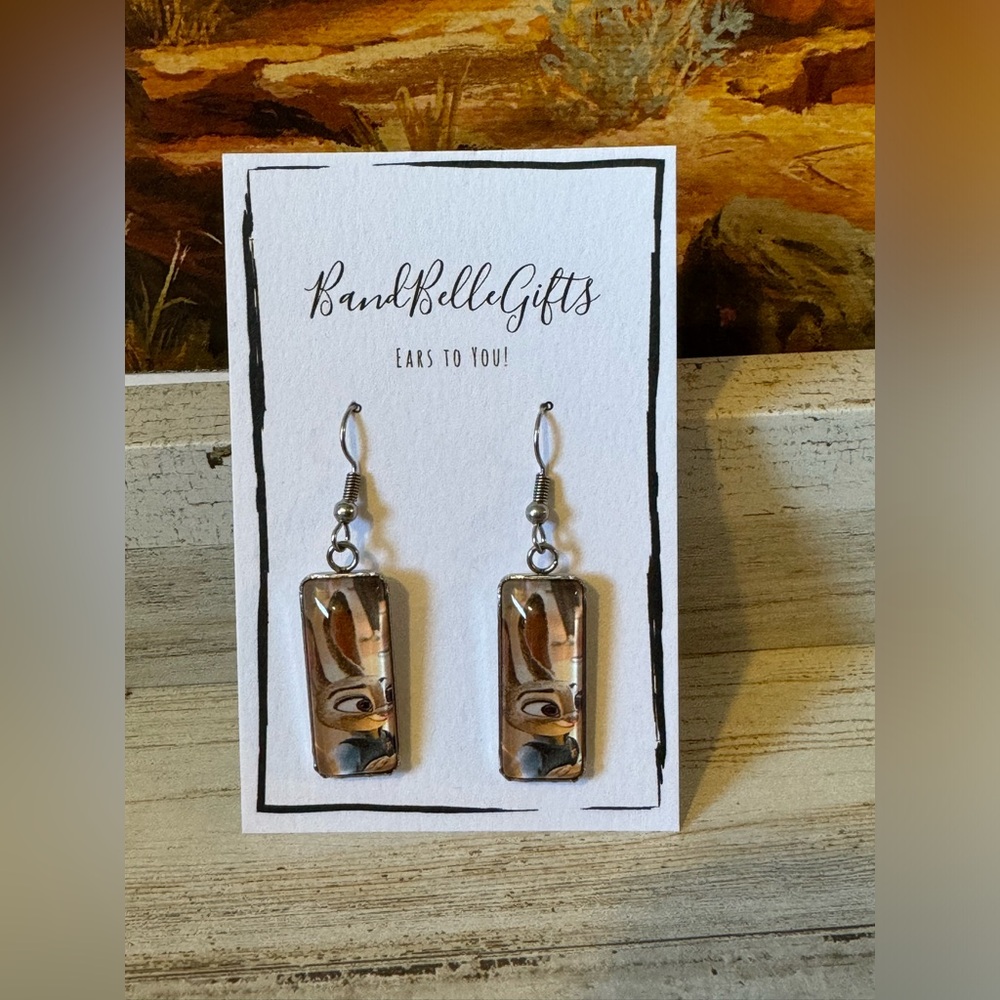 Disney Fan Earrings: Judy Hopps